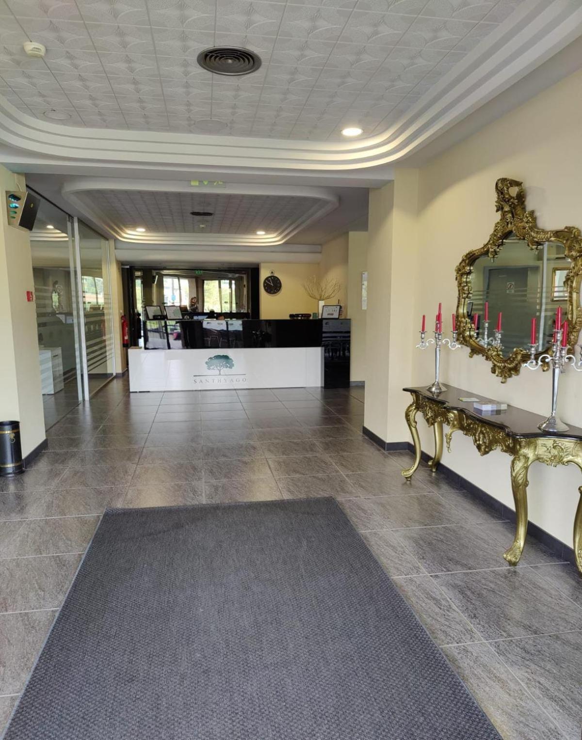 Hotel Santhyago ตรูฟา ภายนอก รูปภาพ